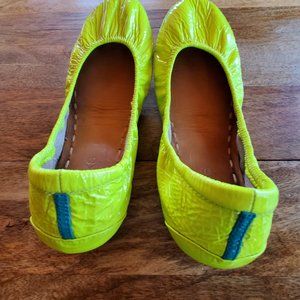 Tieks fluorescent yellow ballet flats, size 8, neon